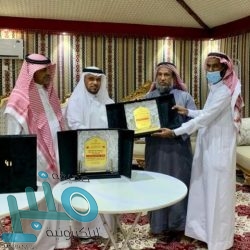 تعليم القنفذة يكرم المتفوقين والمتفوقات لعام ١٤٤٠ /١٤٤١ هـ عن بُعد