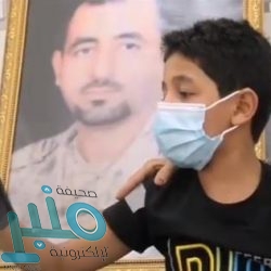 تعمل 8 ساعات بالمستشفى ثم تذهب لخدمة المعتمرين.. متطوعة تنضم لفرق الهلال الأحمر بالحرم المكي