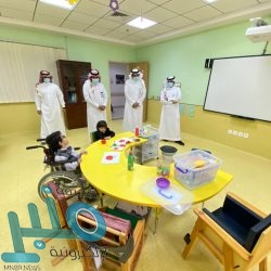 يحلم بمعرض خاص به .. “موهوب المعالي” يكشف لـ”منبر” تفاصيل موهبته وطموحاته المستقبلية