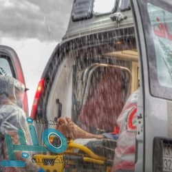 قوات الاحتلال الإسرائيلي تعتقل فلسطينيًا في الخليل وتصيب صيادًا في قطاع غزة