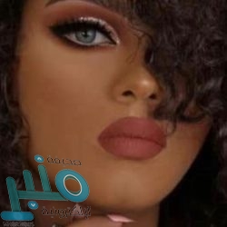 شؤون الحرمين توزع عددًا من المظلات على المعتمرين