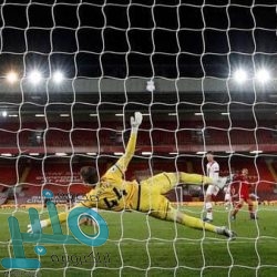 “أبل” تطوّر هاتفا قابلا للطي.. وهذا موعد إطلاقه ومواصفاته