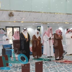 نائب أمير مكة يعزي ذوي عمر فقيه