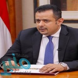 “الموارد البشرية” تشترط الحصول على لقاح كورونا للحضور إلى مقرات العمل