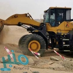 مركز الملك سلمان للإغاثة يسلّم وزارة الصحة اليمنية مساعدات طبية خاصة بمستشفى الصداقة بعدن