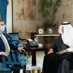 بحضور المحافظ المكلف ومدراء الدوائر الحكومية .. بلدية تنومة تنفذ مبادرة ( حُسن الوفادة)