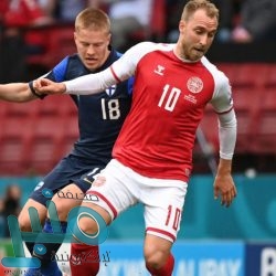 تقرير: إريكسن طلب من زملائه استئناف مباراة الدنمارك وفنلندا في اتصال بالفيديو