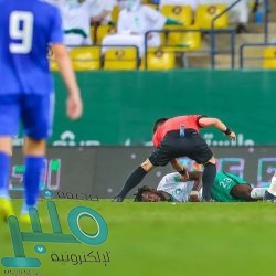 النيران الصديقة تمنح فرنسا فوزًا ثمينًا على ألمانيا