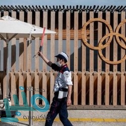 أسعار الذهب إلى أدنى مستوياتها في أسبوع مع استعادة الدولار الهيمنة