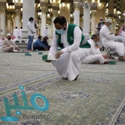 خادم الحرمين الشريفين يُوجِّه مركز الملك سلمان للإغاثة بدعم تونس باللقاحات