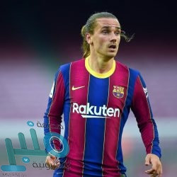 الحقيل يهنئ القيادة بنجاح موسم الحج