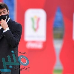 تطوير حامل “تابلت” يناسب مستخدمي اليد اليمنى واليسرى