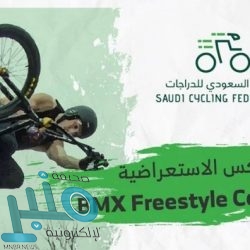 “وزير الداخلية” يزور المزاد الدولي لمزارع إنتاج الصقور .. ويلتقي عدداً من المنتجين المحليين والدوليين