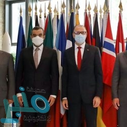 نزلاء التأهيل الشامل في الباحة يزورون جناح مركز العمليات الميدانية 990