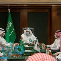 حتى الـ 6 مساءً .. تنبيه من رياح نشطة وارتفاع الأمواج على عدد من محافظات مكة المكرمة