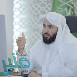 ضبط شخصين ظهرا في مقطع فيديو متداول يتباهيان بتصوير كائن فطري (وعل) بعد قيامهما بذبحه وتوثيق ذلك ونشره