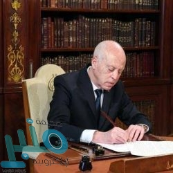 وفد من كلية الطب بالقنفذة يوزع الهدايا على المقيمين بمركز التأهيل الشامل بمناسبة اليوم الوطني 91