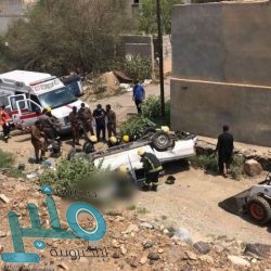 القبض على 3 مواطنين تحرشوا بفتاة أثناء قيادتها مركبة بأحد الطرق العامة بالقصيم