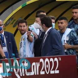 غضب وبصق مصطفى محمد بعد هدفه في مباراة مصر ضد الجابون