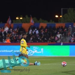 الأمير محمد بن سلمان يجري اتصالًا هاتفيًا بولي عهد أبوظبي