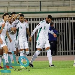 تضم محمد صلاح وميسي ورونالدو: فرانس فوتبول تكشف رسميًا عن الأسماء المرشحة للفوز بجائزة الكرة الذهبية