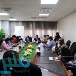 جموع المصلين يؤدون صلاة أول جمعة بالمسجد الحرام بعد رفع الطاقة الاستيعابية