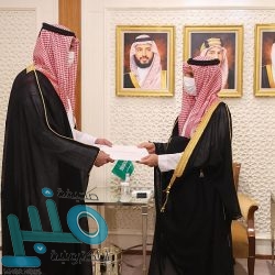 ولي العهد يجري اتصالًا هاتفيًا برئيس الوزراء العراقي