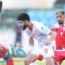 سبب ارتداء لاعبي فرنسا شارات بيضاء أمام كازاخستان