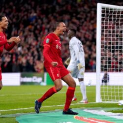 الشباب ينتزع فوزًا صعبًا أمام الفيحاء بدوري المحترفين