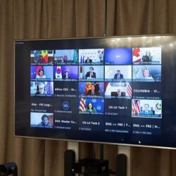 نفذ مذبحة في مصر.. مصرع قاتل والديه وزوجته بنيران الشرطة