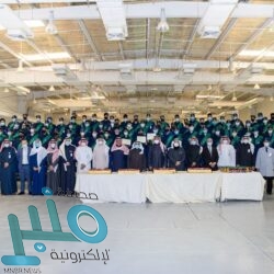 مركز الملك سلمان للإغاثة يفتتح وحدة صحية للنازحين في مخيم الجفينة بمأرب