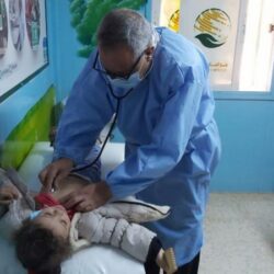 الشؤون الإسلامية تسلم الدفعة الخامسة من هدية خادم الحرمين الشريفين من المصاحف الشريفة لجمهورية كينيا