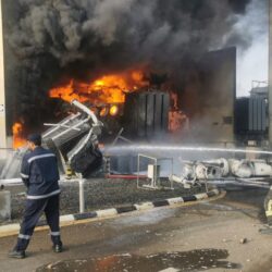 بالفيديو.. استهداف عدائي لخزانات الشركة الوطنية للمياه بظهران الجنوب