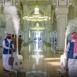 “الحج” تتيح لحاملي جميع أنواع التأشيرات حجز العمرة عبر “اعتمرنا” قبل القدوم إلى المملكة