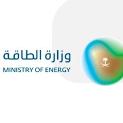 شرطة نجران تقبض على مواطنَيْن ومقيم لنقلهم ومساعدتهم وإيوائهم 4 مخالفين