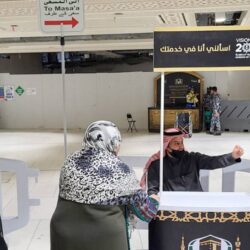 مركز الملك سلمان للإغاثة يدشن مشروع توزيع 10 آلاف سلة غذائية في 7 ولايات سودانية