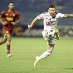 أكثر من (800) ألف لتر ماء زمزم وقت الإفطار بالمسجد الحرام ليلة (27) رمضان