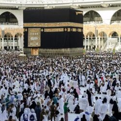 أمير عسير يلتقي برؤساء المحاكم والقضاة والقيادات العسكرية والمدنية بالمنطقة