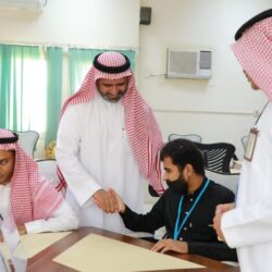 شرطة الرياض تقبض على وافد نازح لسرقته حقيبة امرأة