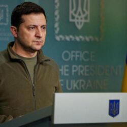 القوات الخاصة للأمن البيئي تضبط (4) مخالفين لنظام البيئة لبيعهم حطبًا محليًا في منطقة مكة المكرمة