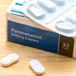 لجنة الحج والإسكان والخدمات في الشورى تجتمع بنائب وزير الحج والعمرة لمناقشة التقرير السنوي للوزارة