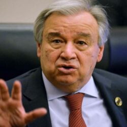 سعود عبدالحميد يبحث عن أول لقب في مسيرته مع الزعيم