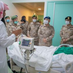 خادم الحرمين الشريفين يتلقى اتصالاً هاتفياً من سمو أمير دولة الكويت هنأه خلاله بعيد الفطر المبارك