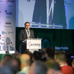 مركز الملك سلمان للإغاثة يوزع 2400 سلة غذائية في تشاد وصوماليلاند