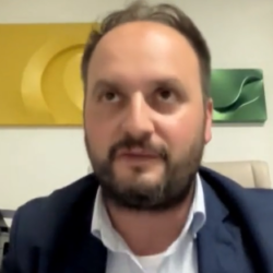 الكشف عن موقف إدارة الهلال من احتراف سالم الدوسري