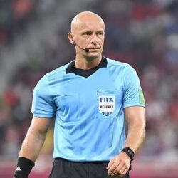 أمير الرياض يكرم جمعية ألزهايمر في احتفالها باليوبيل الفضي