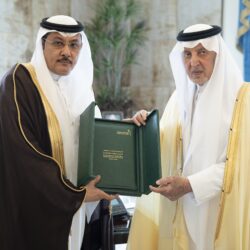 مركز الملك سلمان للإغاثة يوزع أكثر من 74 طنًا من السلال الغذائية في الحديدة