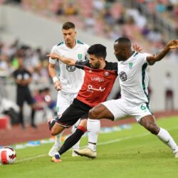 الاتحاد يفوز على الاتفاق بثلاثية.. ويؤجل حسم الدوري للجولة الأخيرة