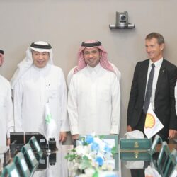 الجبير يستقبل سفير مملكة البحرين لدى المملكة