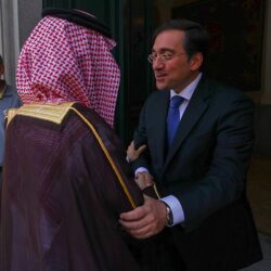 الجبير يستقبل المبعوث الخاص للاتحاد الأوروبي إلى أفغانستان